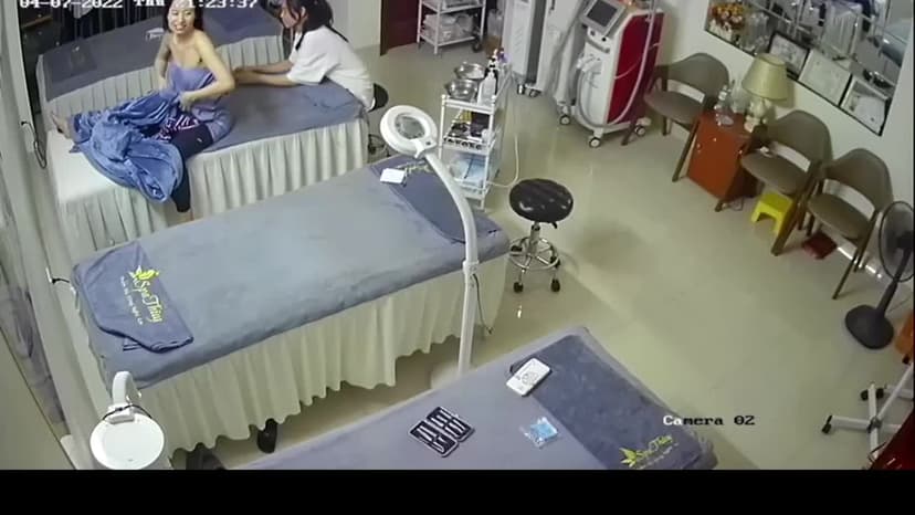 Đến Camera phòng khám bác sĩ thẩm mỹ nhé mấy TML #25