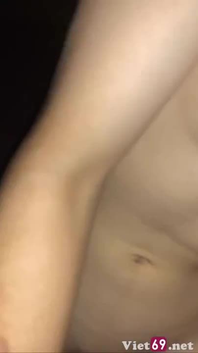 EM sinh viên mình dây cưỡi ngựa rên la