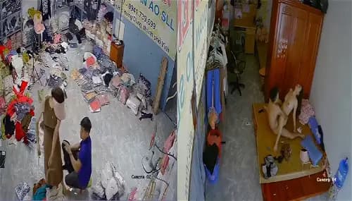 Hack camera vợ chồng chủ shop quần áo Vinh #1
