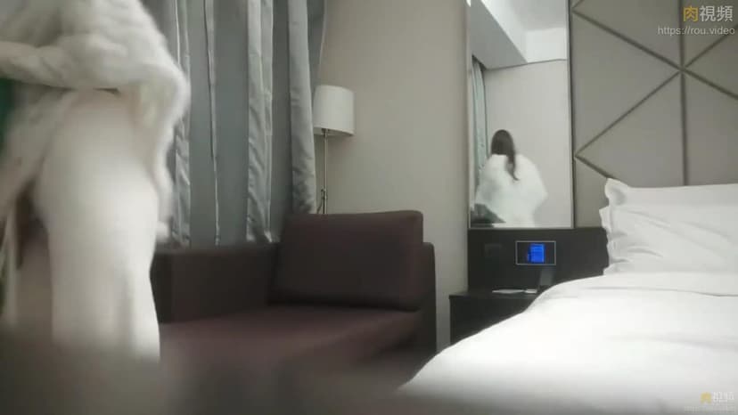 Gái xinh vú bự ăn cu và làm tình. Có sướng không em? Cảm giác sướng lắm. Anh trai xuất tinh cho tôi. À, xong rồi. Làm tình vui vẻ mà khóc sao?
