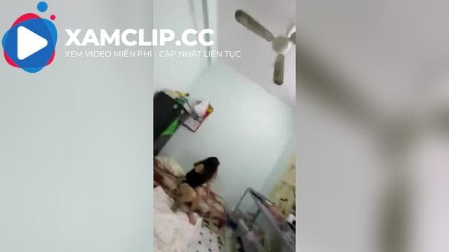 Mở max volume nghe em nó khẩu dâm cực nứng