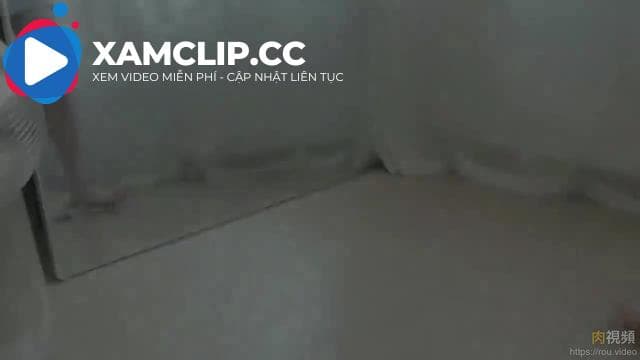 Trải nghiệm đáng xấu hổ về nỗi ám ảnh xã hội, bị ép quan hệ tình dục khi mát-xa tại nhà, giải phóng cơn đói tình dục UNA