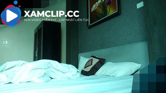 Full clip em gái SPA chiều khách tận giường #1