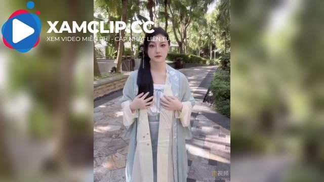 Người đẹp ngọt ngào dễ thương của Showman.com Doubanjiang, tác phẩm tuyệt vời mới nhất của cặp đôi, liếm chân, nghiền đậu phụ, chơi với ngực và âm hộ