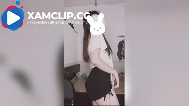 Em gái TikTok nhảy nude cực ngon anh em xem chưa #6