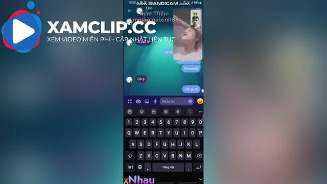 Em học sinh thủ dâm cùng bạn trai