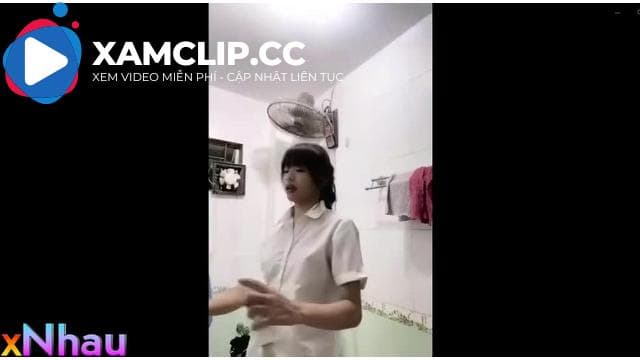 học sinh mới lớn tắm kiểu này sao anh em tôi chịu nỗi đây