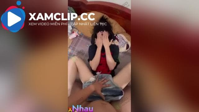 vừa phá trinh em học sinh lớp 10 vừa xem thầy huấn giảng đạo lý