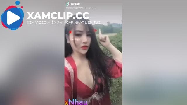 Threesome Cùng Hot Tiktok Nổi Tiếng Genz Có Hình Xăm Ngay Vú