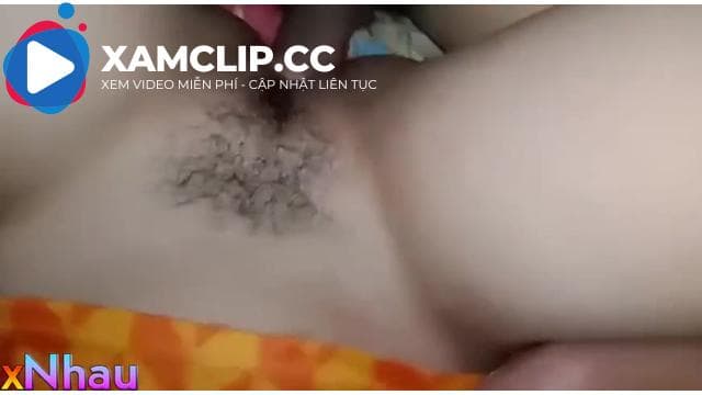 Loạn Luân: bố mẹ ngủ say em gái lẻn vào phòng anh trai để gạ anh làm tình phần 2
