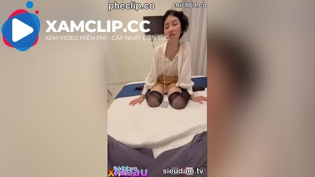 Em rủ nghỉ làm vào khách sạn đánh bài uống rượu