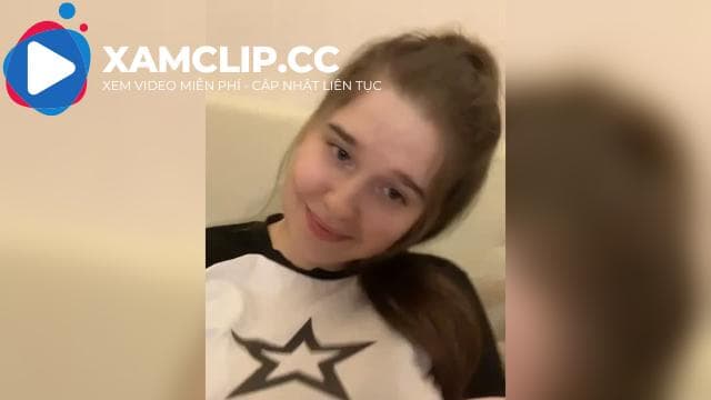 Em gái Anna ngoại quốc múp rụp vừa dâm vừa ngây thơ