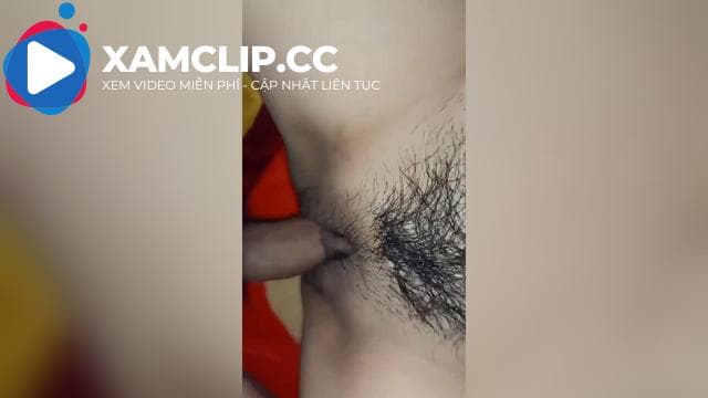 Cái âm đạo khít quá đụ sướng lắm bà xã ơi.