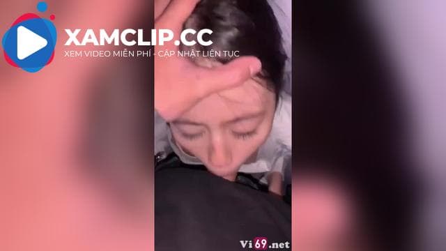 Em người yêu nghiện chim cứ có cơ hội là em tụt quần anh bú như bỏ đói