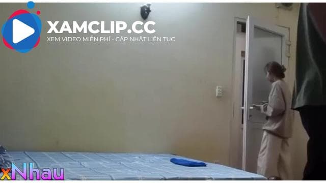 Em gái lớp 11 bán trinh giá 2m cho anh em xem hàng