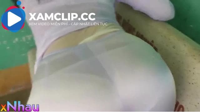 Địt Nữ Sinh Áo Dài Cấp 3 Vừa Đi Học Về Liền Vô Nhà Nghỉi