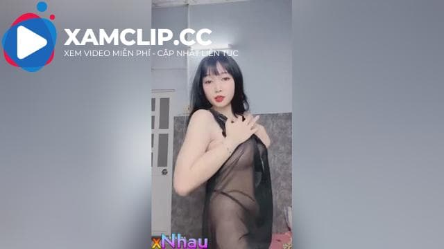 Clip Sex Thiên Ý Vú Siêu To Khổng Lồ Lộ Clip