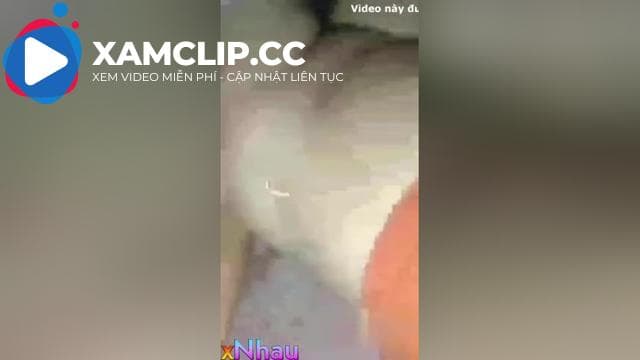 mẹ ơi con liếm lồn mẹ nhé, mẹ con hàng real cực nứng