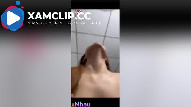 Chim a bé quá cưỡi cứ bị tuột, e chả sướng j hết con e mê cu