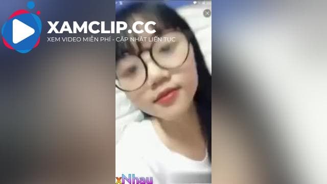 giả gái Gạ được e hoc sinh kính cận móc lồn thủ dâm siêu nứng
