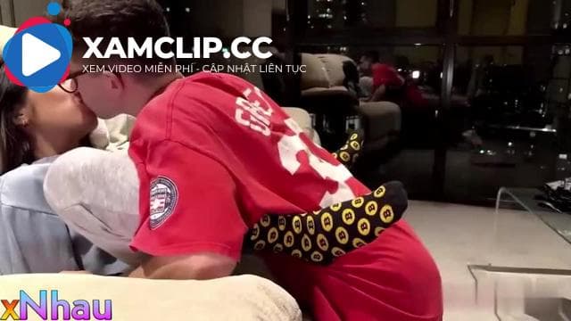 Clip Em Việt Kiều Cùng Bạn Trai Du Dài Thèm Địt