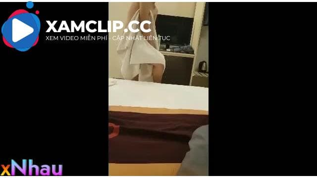 Sex độc lạ, Máy dậy dập nát lon con bợ tím hết bẹn thủ dâm móc bắn