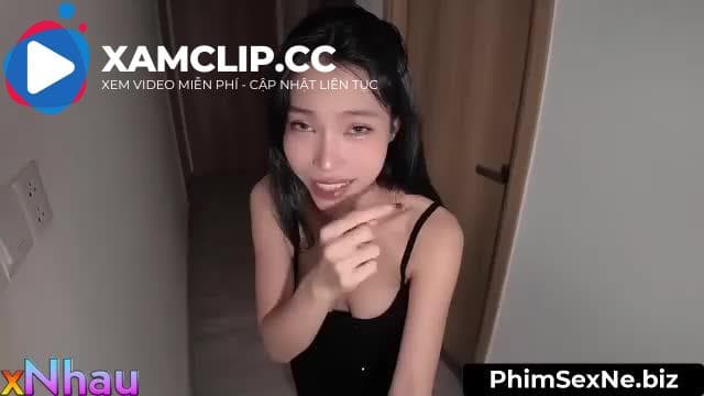 Phim sex VN: không có ai ở nhà rủ bạn trai qua địt