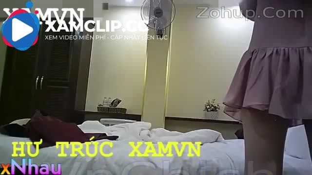 Check hàng bé học sinh vừa đi học về bán trinh cho thầy giáo