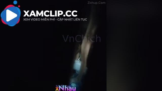 Quay lén cặp đôi sinh viên địt nhau trong xóm trọ bị phát hiện