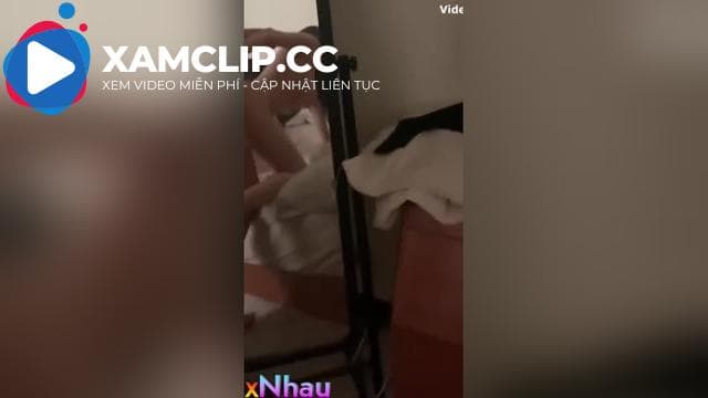Con em họ vú to gạ mãi mới cho địt không bao #3