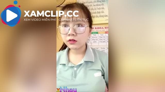 Clip Cô Giáo Thay Đồ Sexy Thủ Dâm Trong Lớp Học Cực Kích Thích