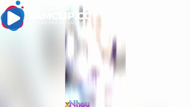 Video AI lột đồ cho bạn nào cần, link ở phần mô tả nhé.