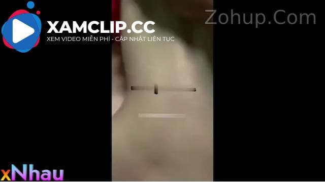 Lén vụng trộm với e gái Jolibbi trong Wc bị phát hiện siêu nứng