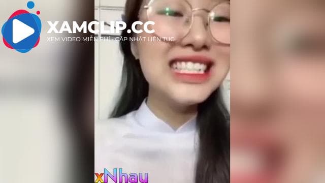 Em học Sinh cấp 3 thủ dâm trong phòng trọ