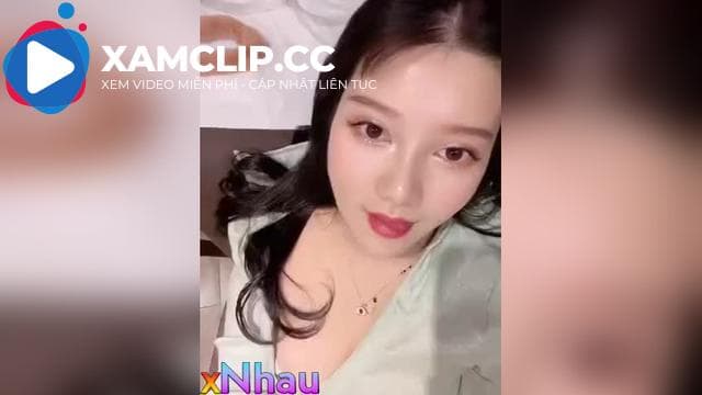 Set kèo chụp ảnh nude với bé vú khủng #1