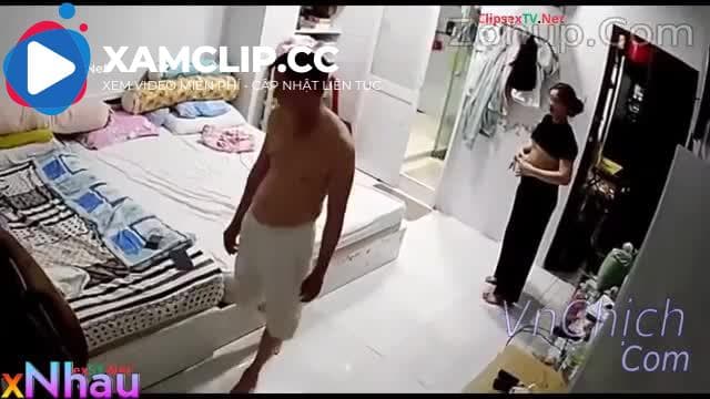 Hack camera phát hiện cô vợ dâm tặc dẫn nhân tình về địt bị chồng phát hiện