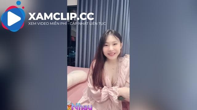 Clips mới của em thảo bayby thủ dâm, với dưa Leo, lồn em