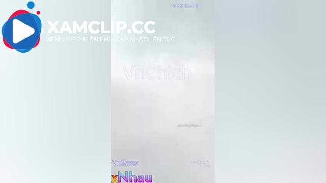 Idol Thủ dâm show lồn cho khách ngửi lồn là bắt bú sục cu trai tây