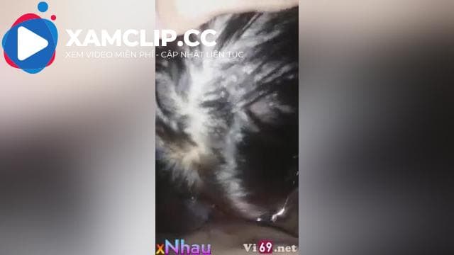 Chú cứ nằm xuống để cháu làm cho chú sướng #1