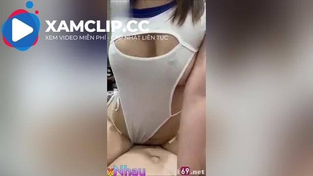 Em người yêu kính cận vú to thích cosplay lúc chịch #1