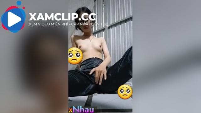 Dụ em gái học sinh người dân tọc thủ dâm