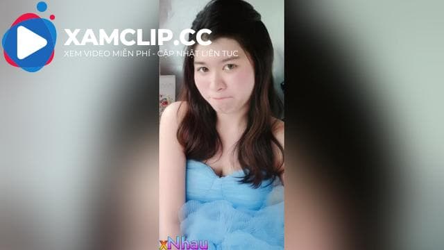 Được em người yêu 2ka5 vú to call cho xem tắm