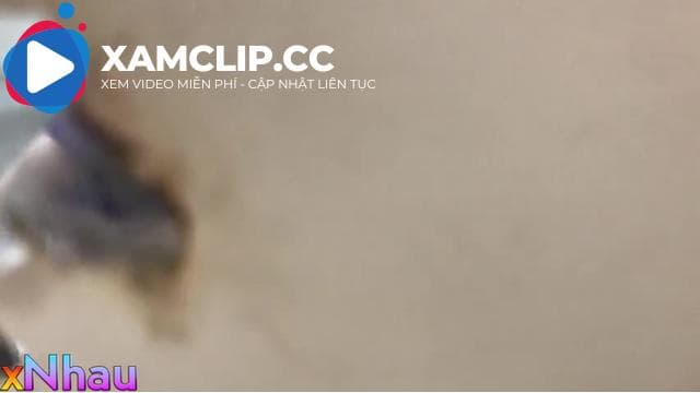 Quay Lén 2 chị gái đi vệ sinh