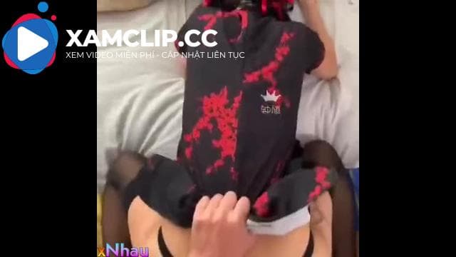 Doggy em gái ngày Tết mặc sườn xám