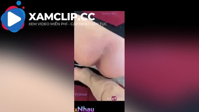Học sinh trường Bảo Long, Địt nhau ở cầu thang xuất tinh lên mông luôn