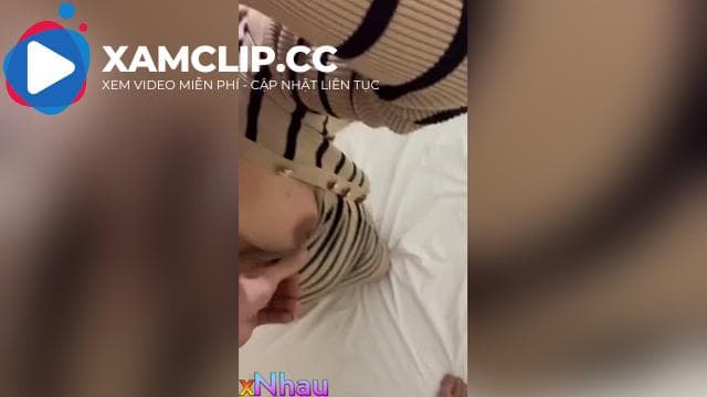 Bú cu trừ nợ