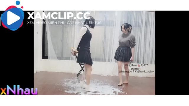 E gái bị bạn học bạo dâm ép uống nước đái đầy sữa p2
