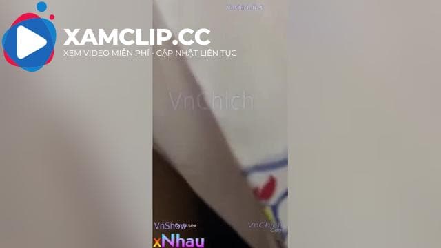 Mặc áo THCS Thái Nguyên mà đã trốn học địt nhau bị phát hiện rồi