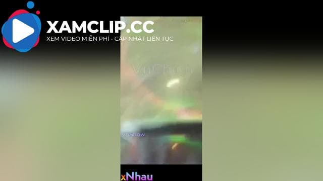 rủ vợ chồng hàng xóm đi karaoke và cái kết bú lồn luôn vợ bạn