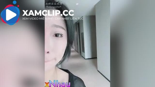 Thủ dâm bằng lỗ đít mà cx ra sữa hả? nhét toy bắn sữa ra ngoài